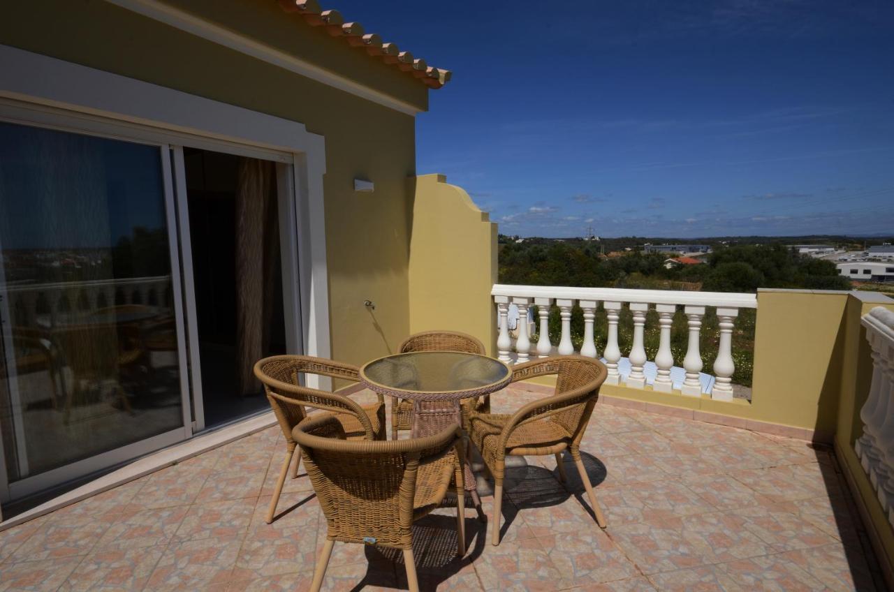 Casa Da Torre Espetacular V4 Com Piscina * Portimao